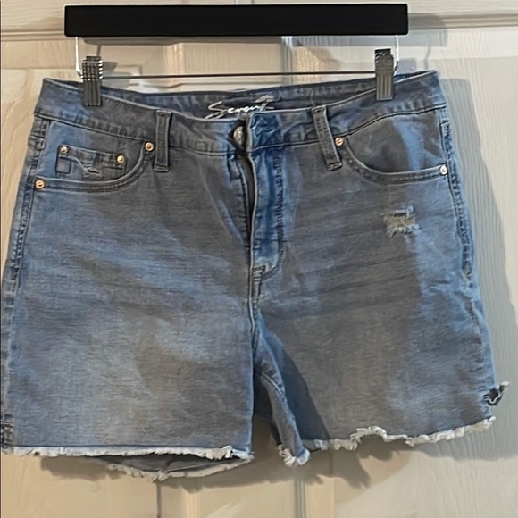 7 For All Mankind Light Blue Jean Shorts - Picture 1 of 11